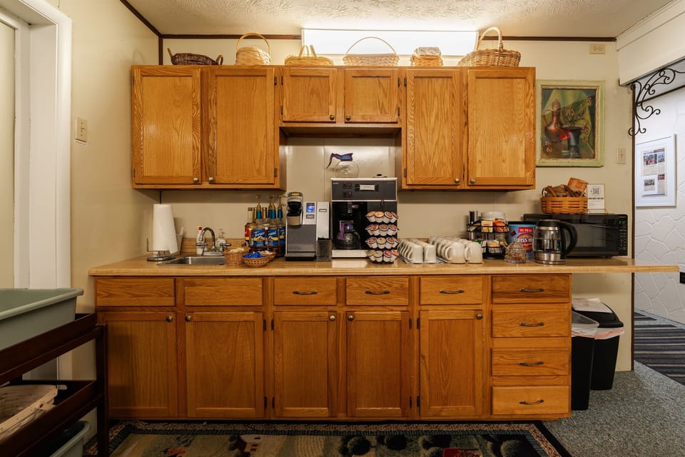 Kitchenette