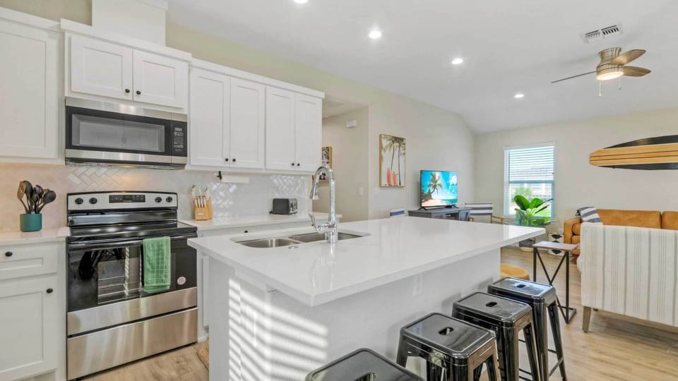House (4 Bedrooms) | Interior