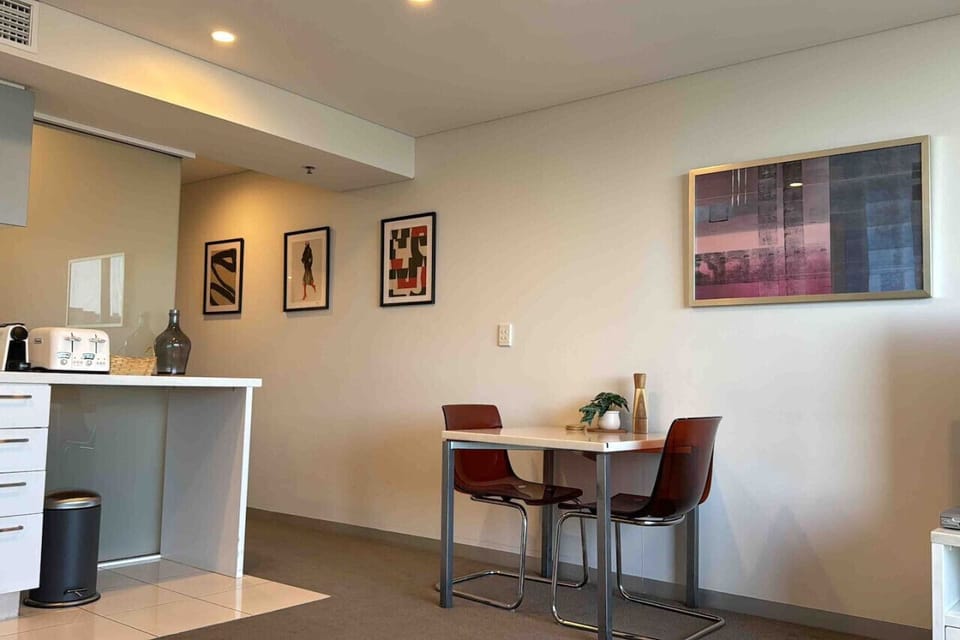 Dining Area, Table, Modern Design