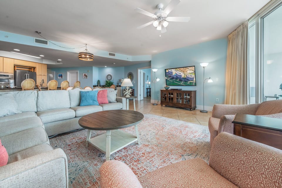 Caribe Resort C714 Living Room