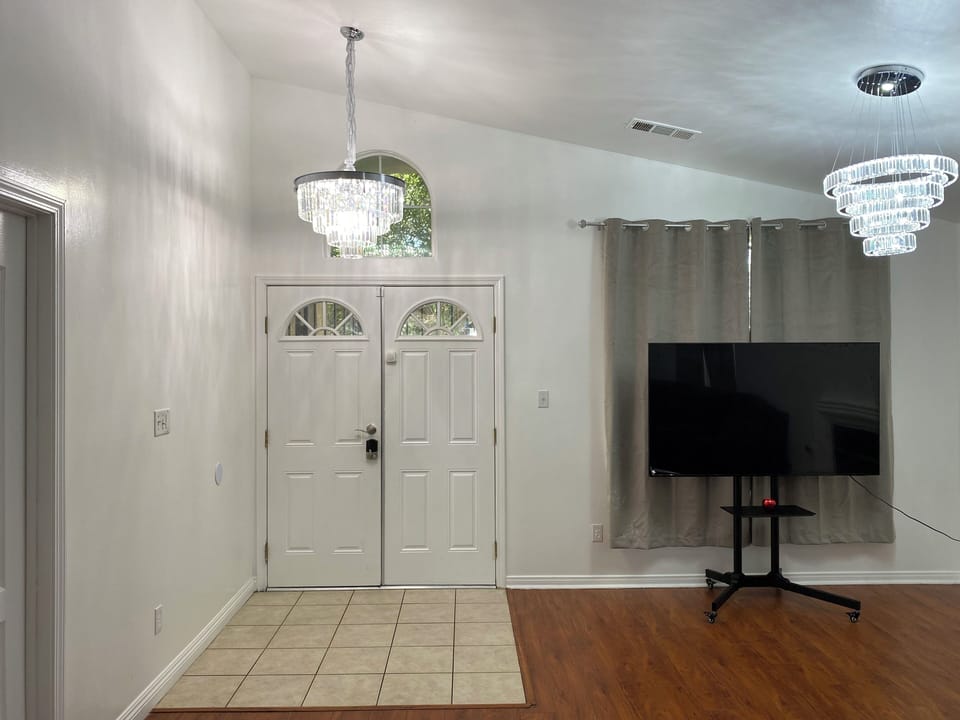 Living room 1