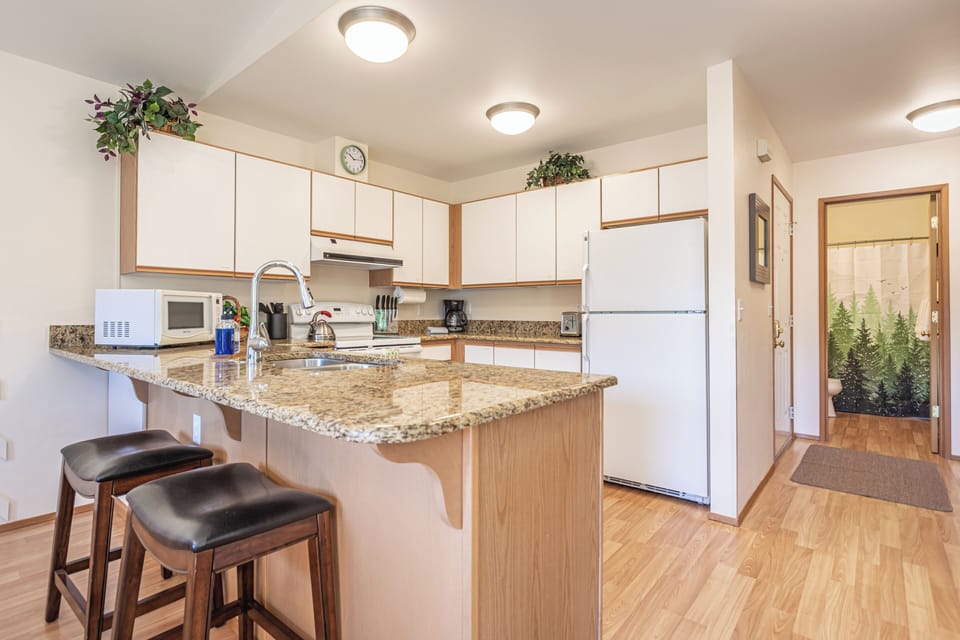 Fully stocked kitchen.  Prepare full meals!