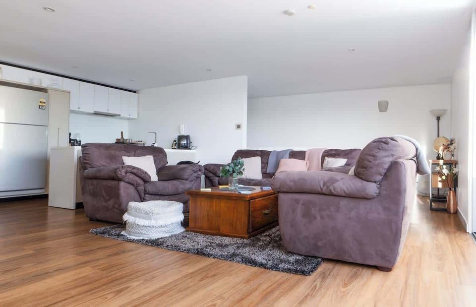Very well connected living areas but open and spacious