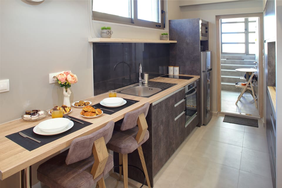 Superior Apartment | 1 bedroom, premium bedding, in-room safe, blackout drapes