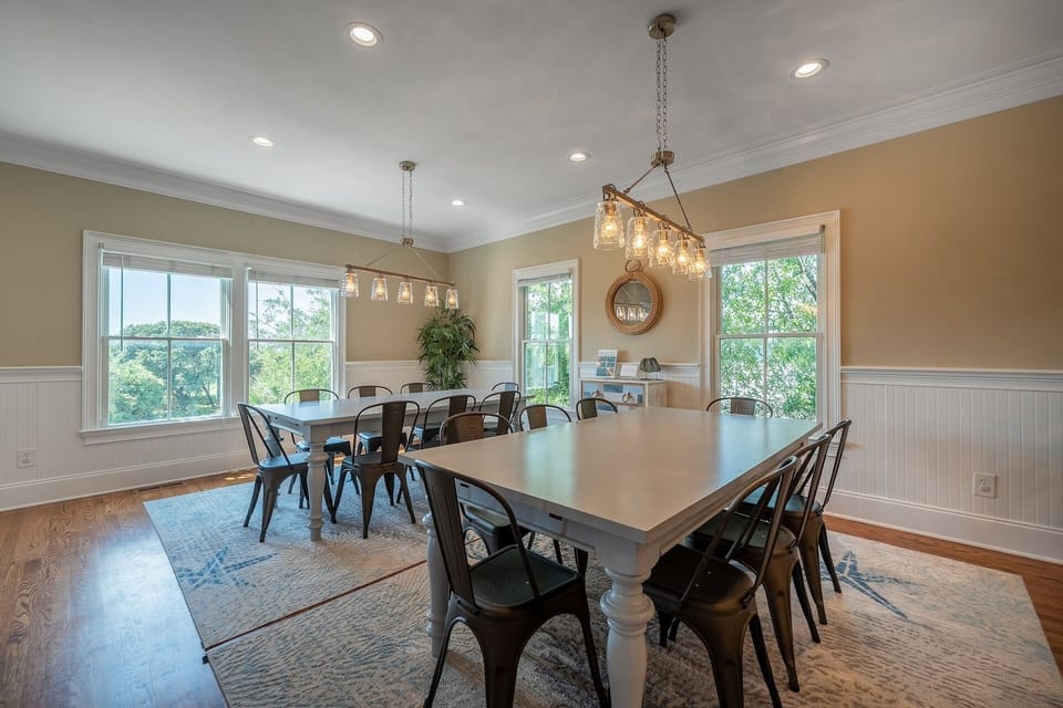 Dining Tables | 3407 Palm Blvd, Isle of Palms, SC | IOP Escapes