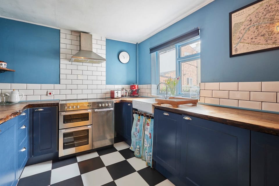 Clarence Place, Whitby - Host & Stay