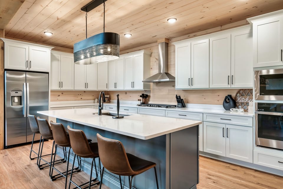 Glory's fully equipped kitchen