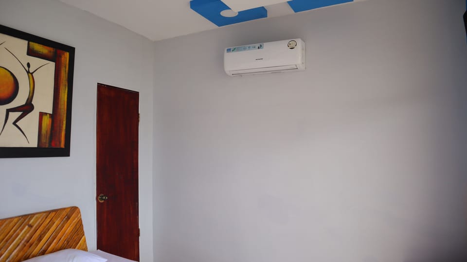 Soundproofing, WiFi (free), bed sheets