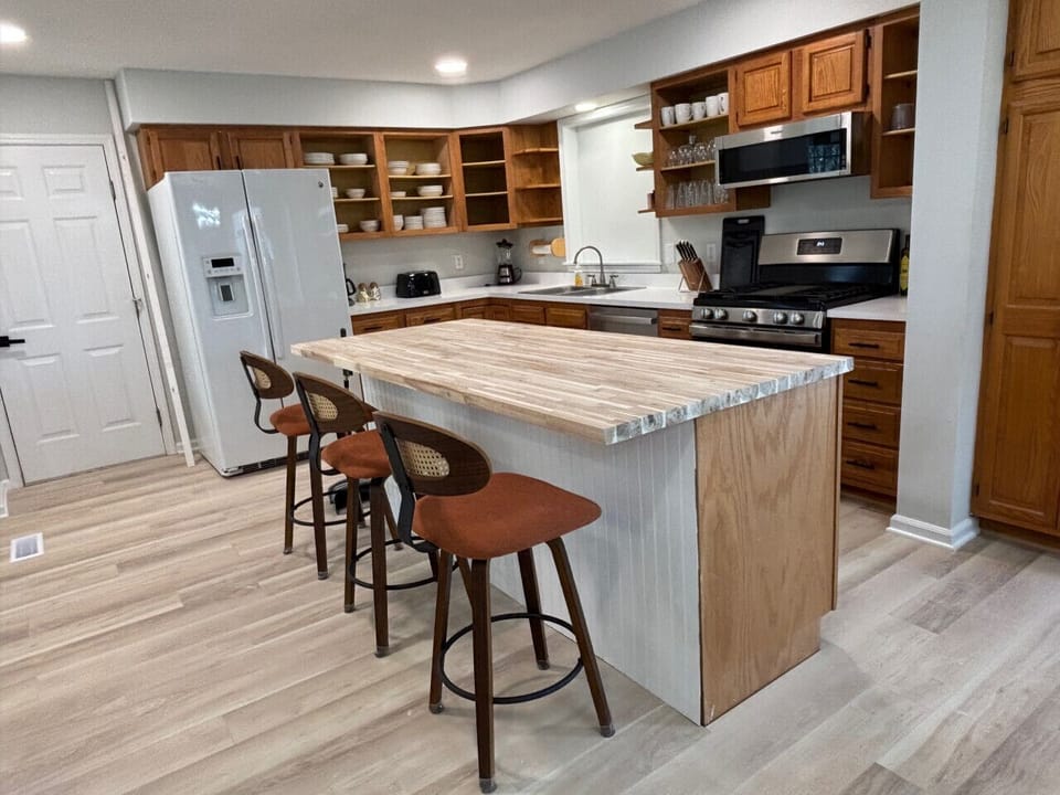 Well equipped kitchen