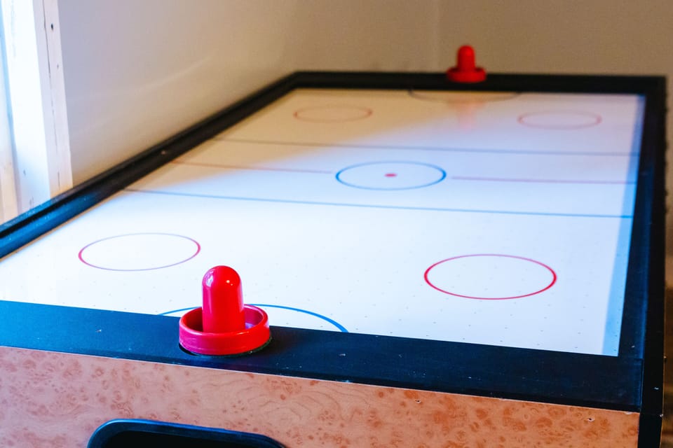 Air Hockey