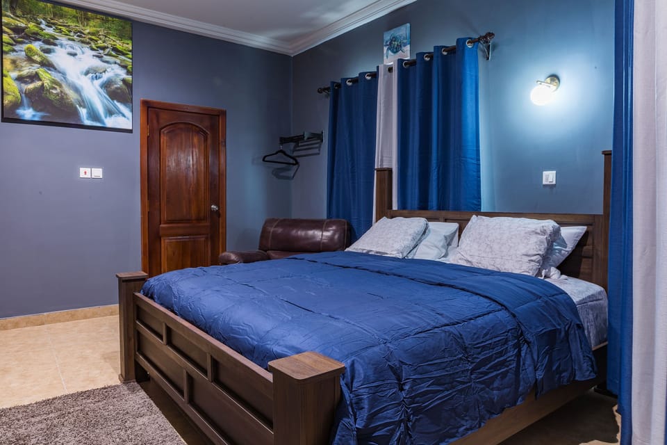 Iron/ironing board (on request), WiFi (free)