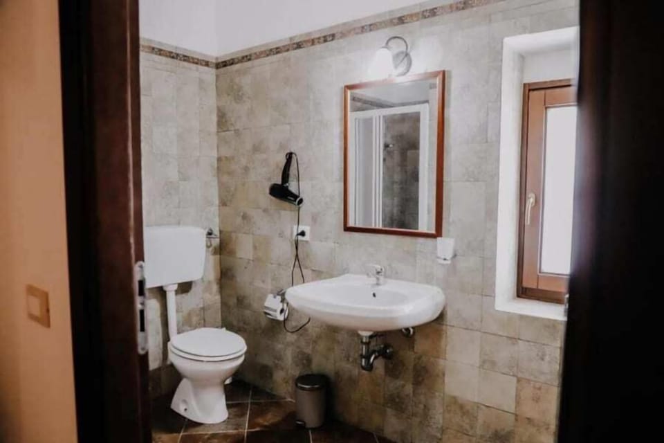 Standard Room, Partial Sea View | Premium bedding, desk, laptop workspace, soundproofing