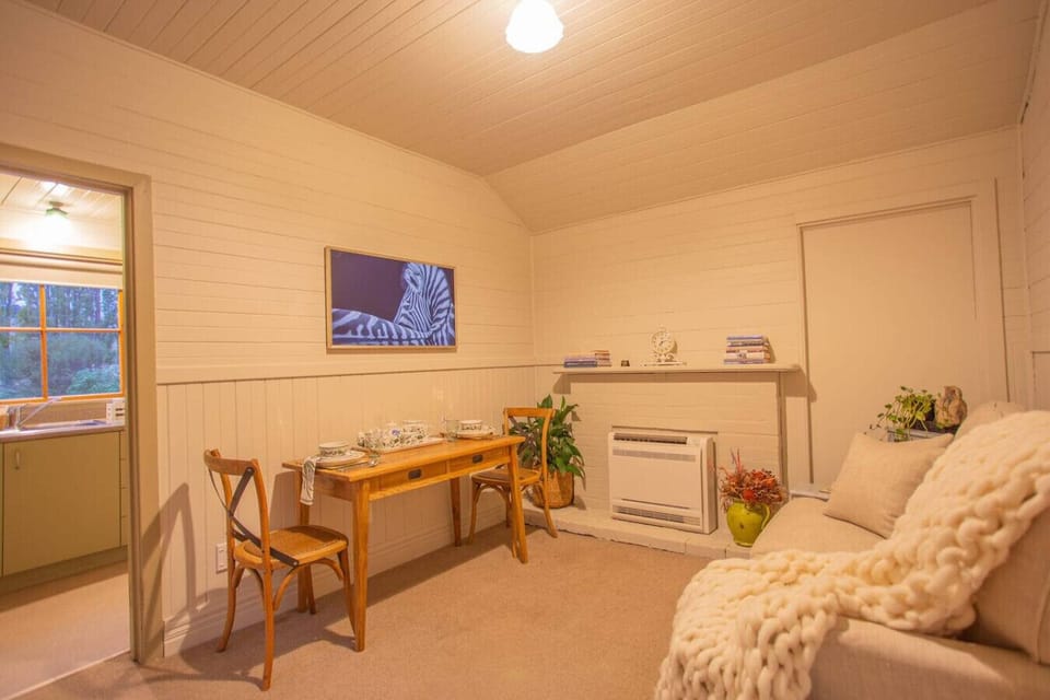 Work or unwind at your own pace in this peaceful studio space, where natural light floods through the window and your own heater keeps you cozy.