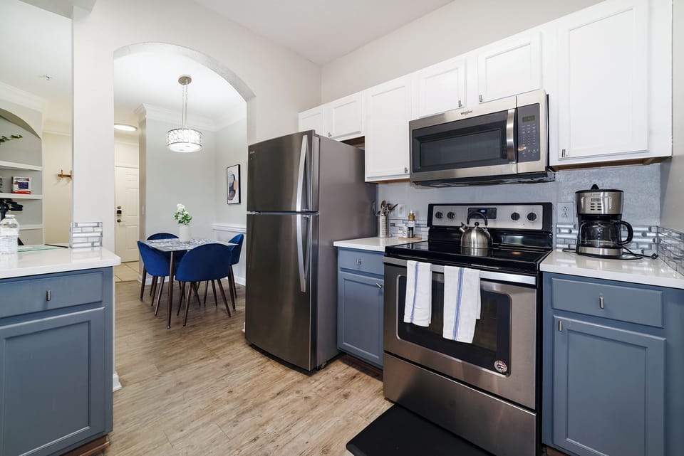 Full Kitchen