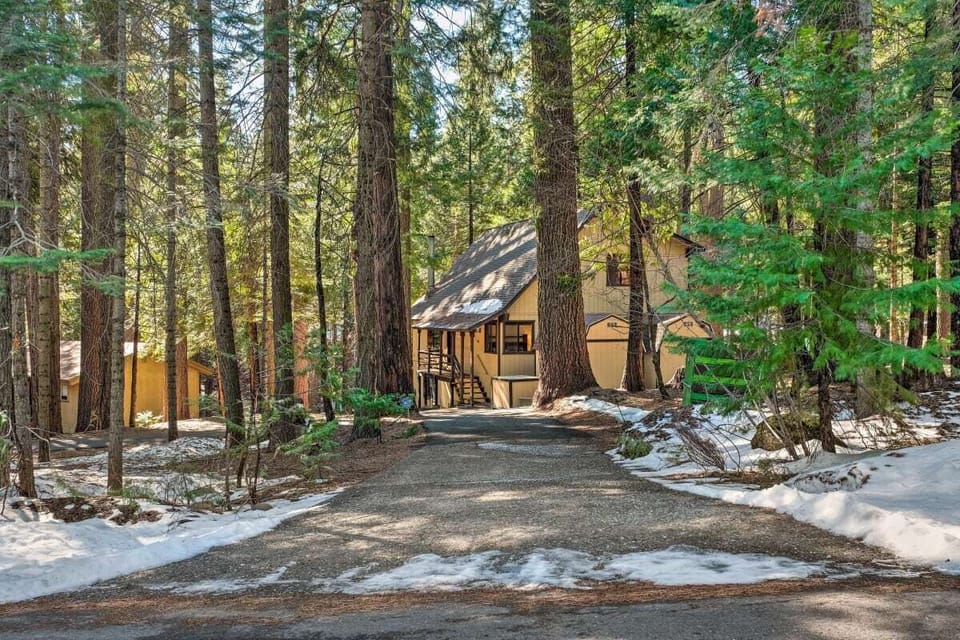 Horseshoe Driveway