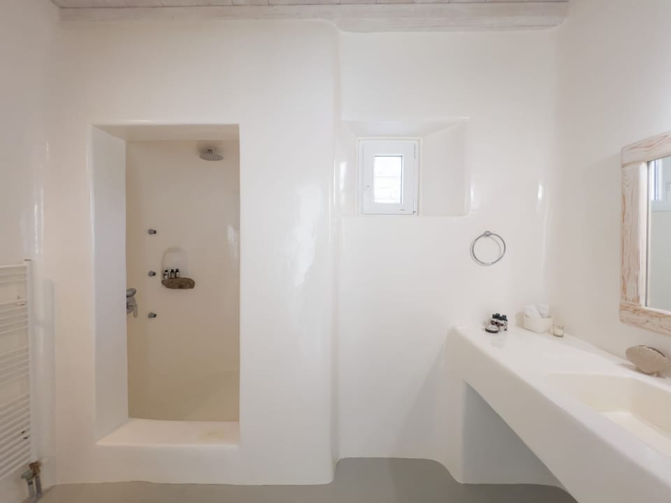 Luxury Villa | Bathroom | Slippers