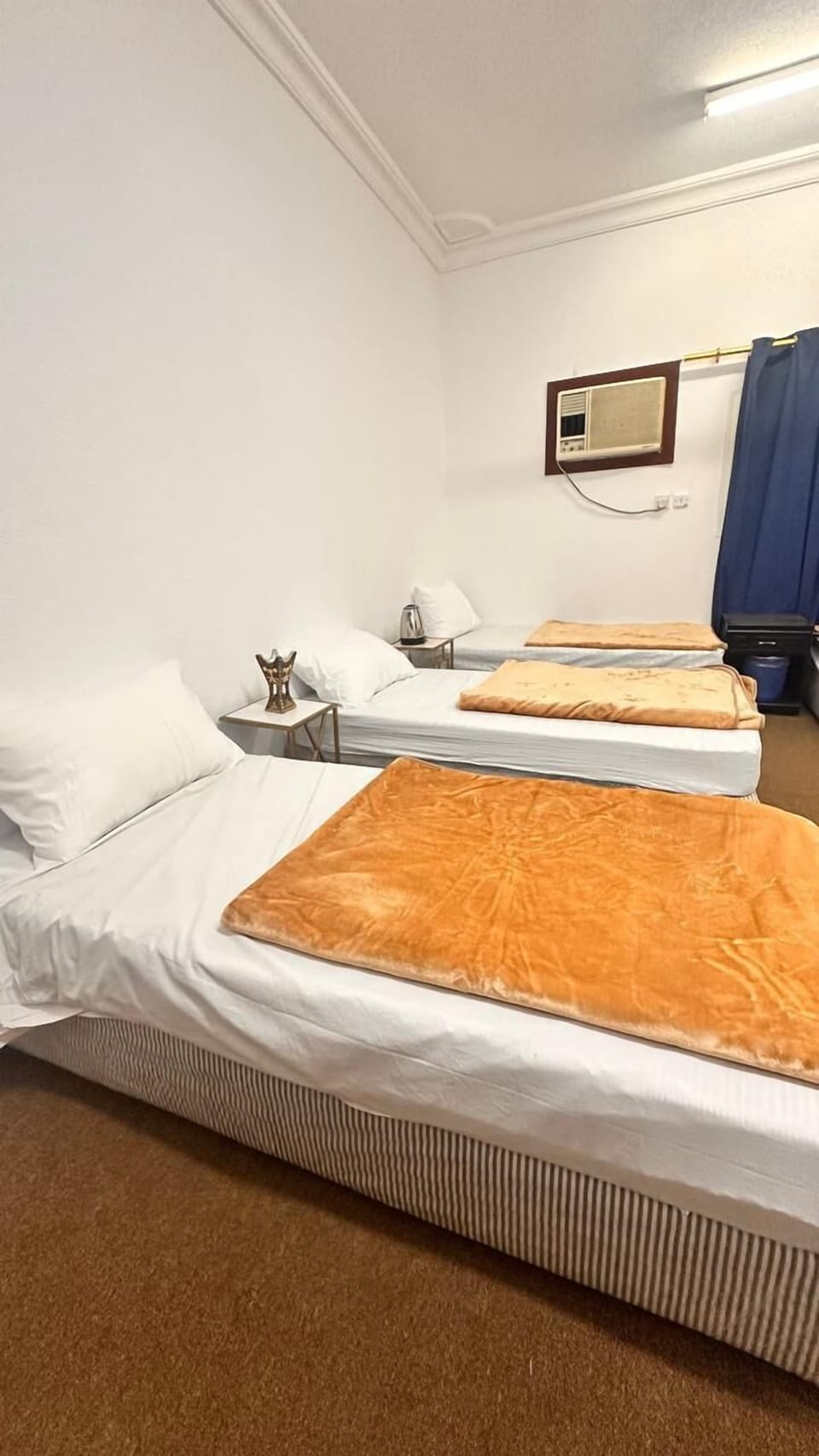Soundproofing, WiFi (free)