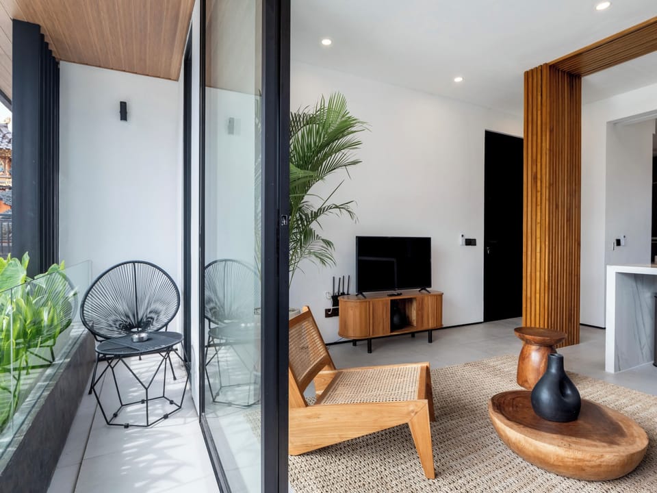 1 Bedroom Apartment with Fully Equipped Kitchenette | 1 bedroom, iron/ironing board (on request), WiFi (free)