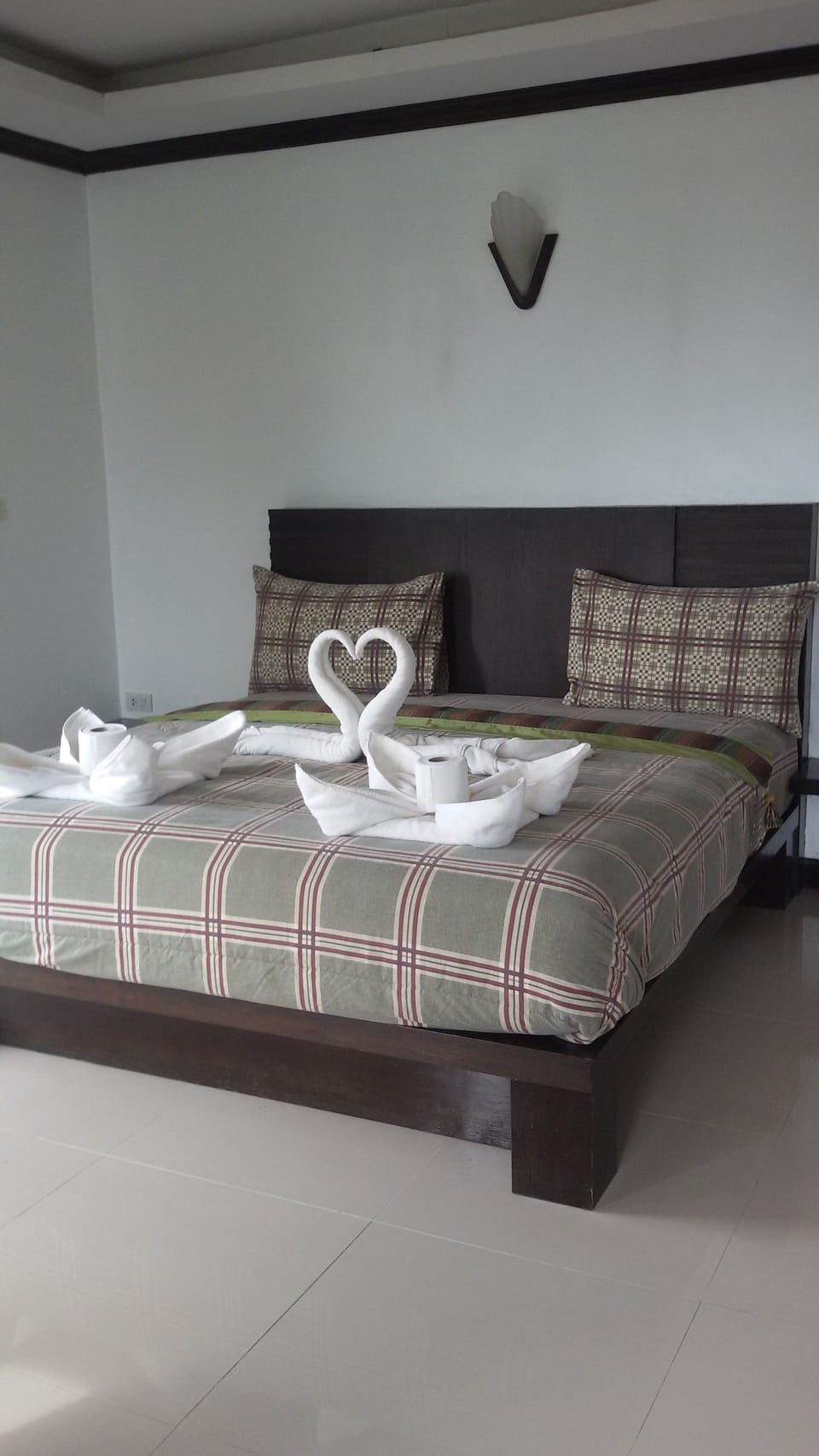Standard Double Room | In-room safe, desk, laptop workspace, free WiFi
