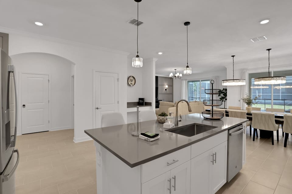 House, 6 Bedrooms | Private kitchen | Coffee/tea maker, fridge, oven, toaster
