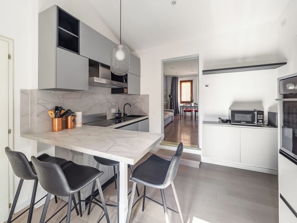 City Apartment | 1 bedroom, free WiFi