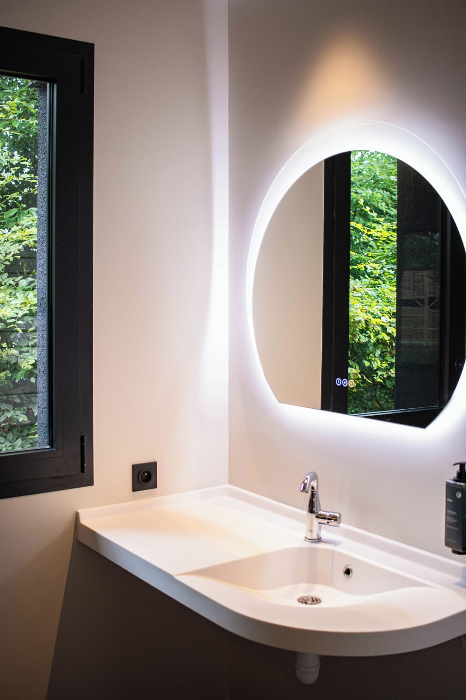 Family Double Room, Park View | Bathroom | Hair dryer