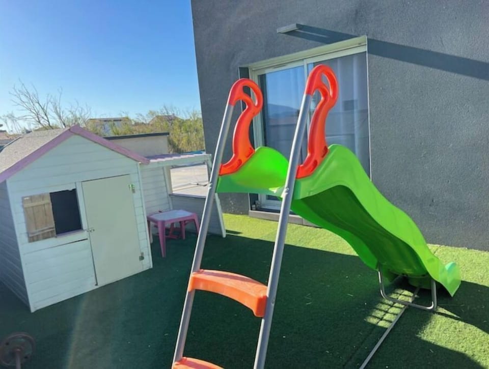 Children's area