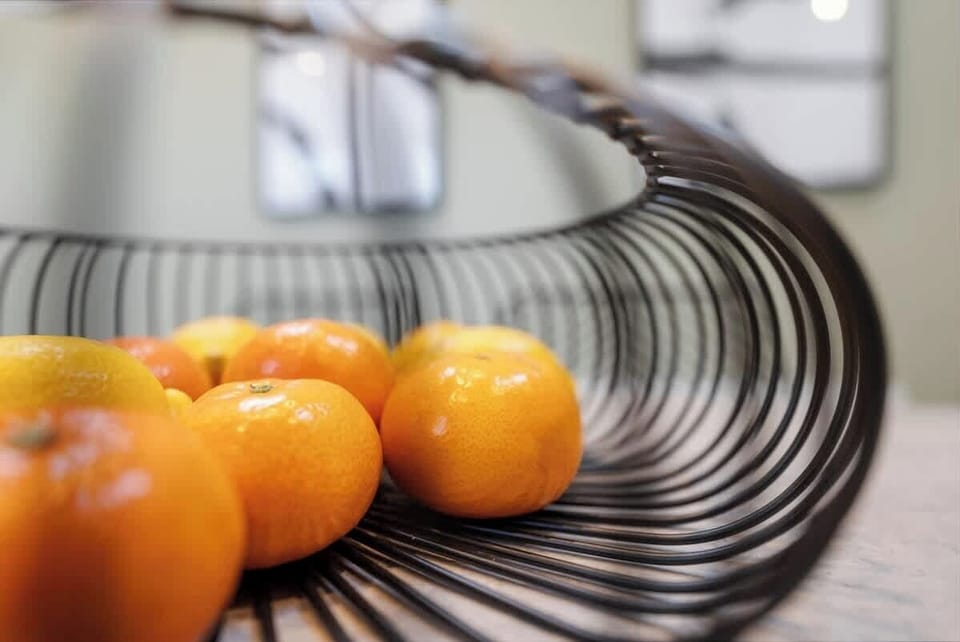 Enjoy family meals in the welcoming dining area at Blue Puffin Stays Short Lets & Serviced Accommodation, complete with plenty of seating after a day exploring