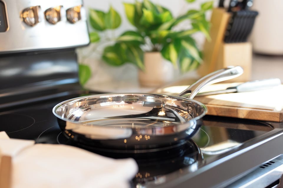 Fully stocked with quality cookware.