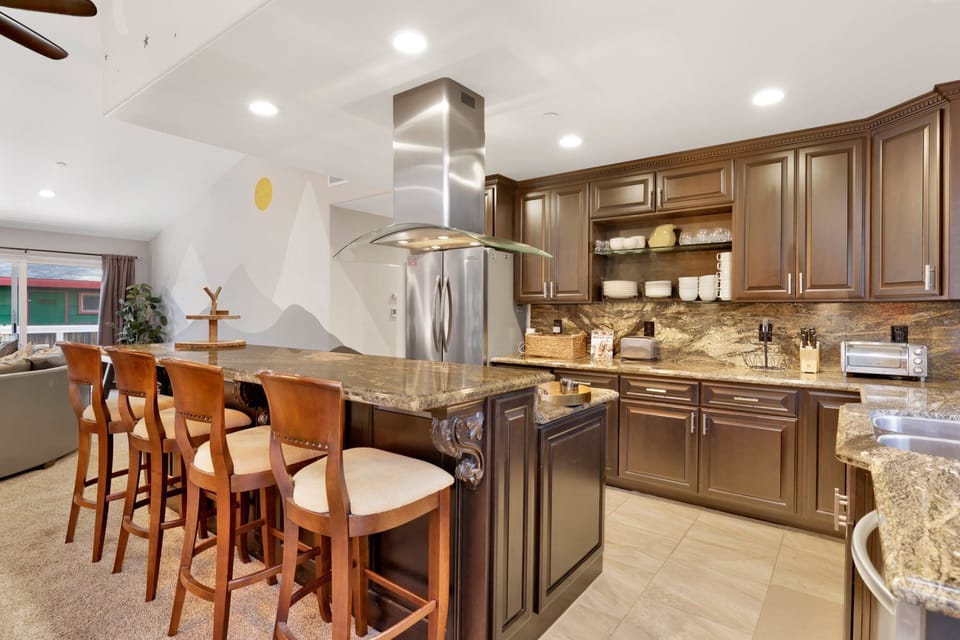 Cabin, Multiple Beds, Hot Tub, Mountain View (2090) | Private kitchen | Coffee/tea maker