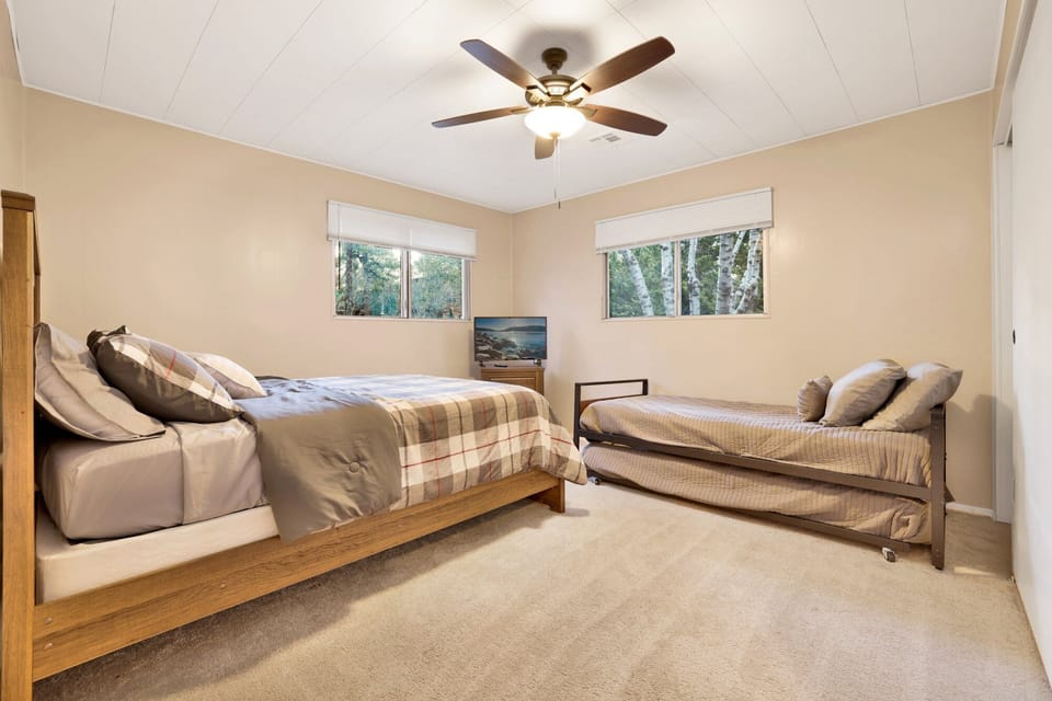 Cabin, Multiple Beds, Patio, Mountain View (2277) | View from room