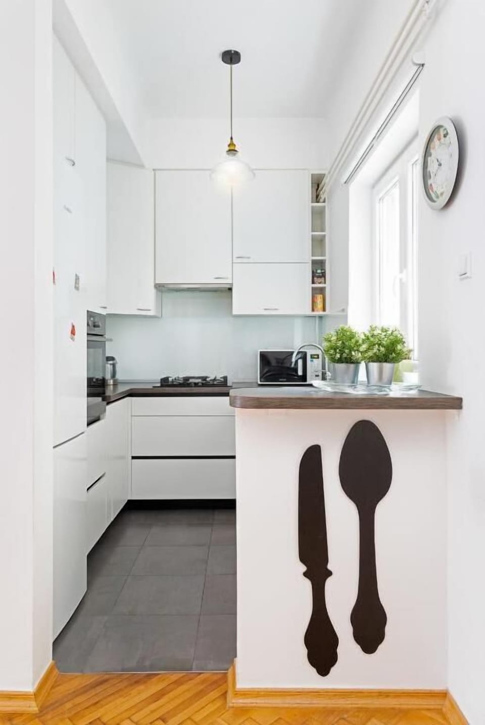 Our modern and fully equipped kitchen is perfect to test out your chef skills :)
