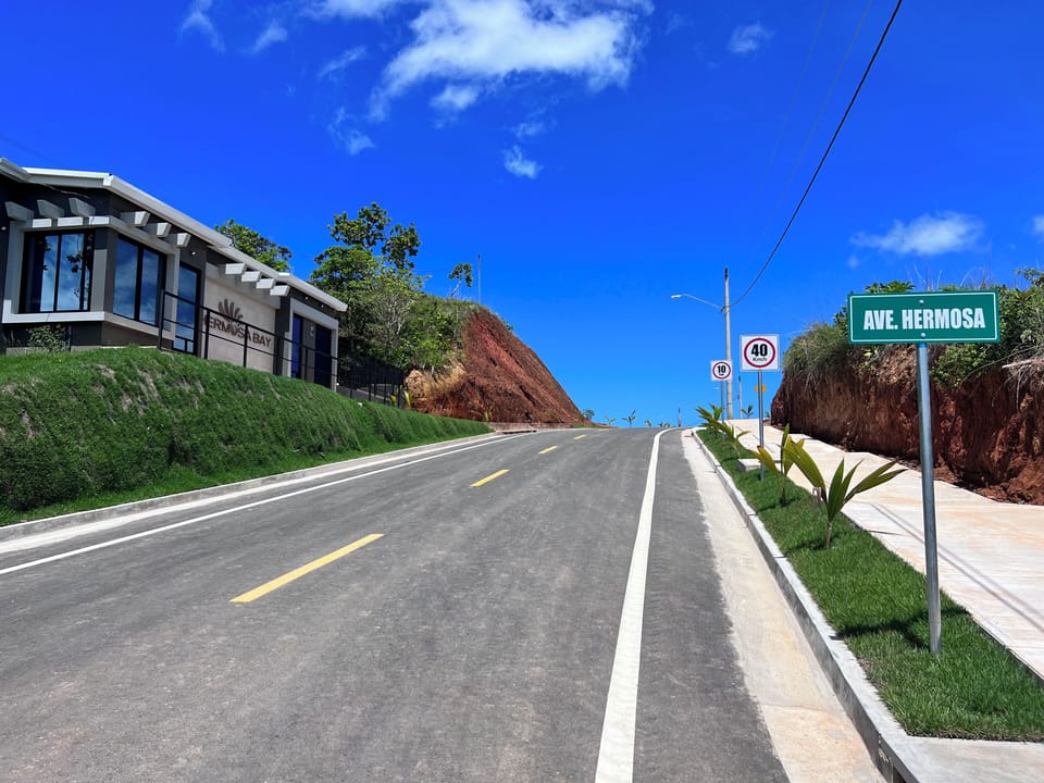 Entrance to Hermosa Bay