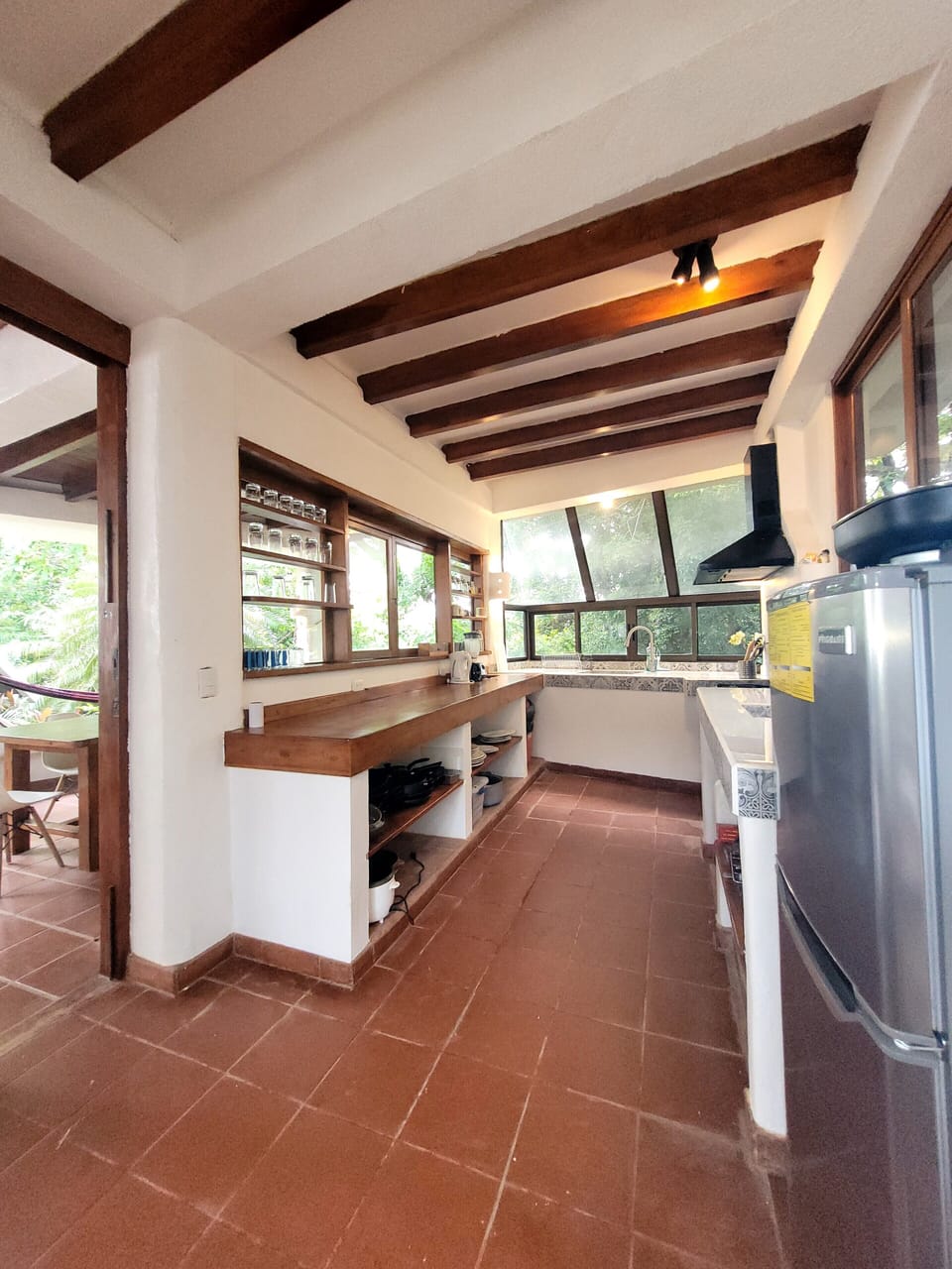 sharing kitchen
