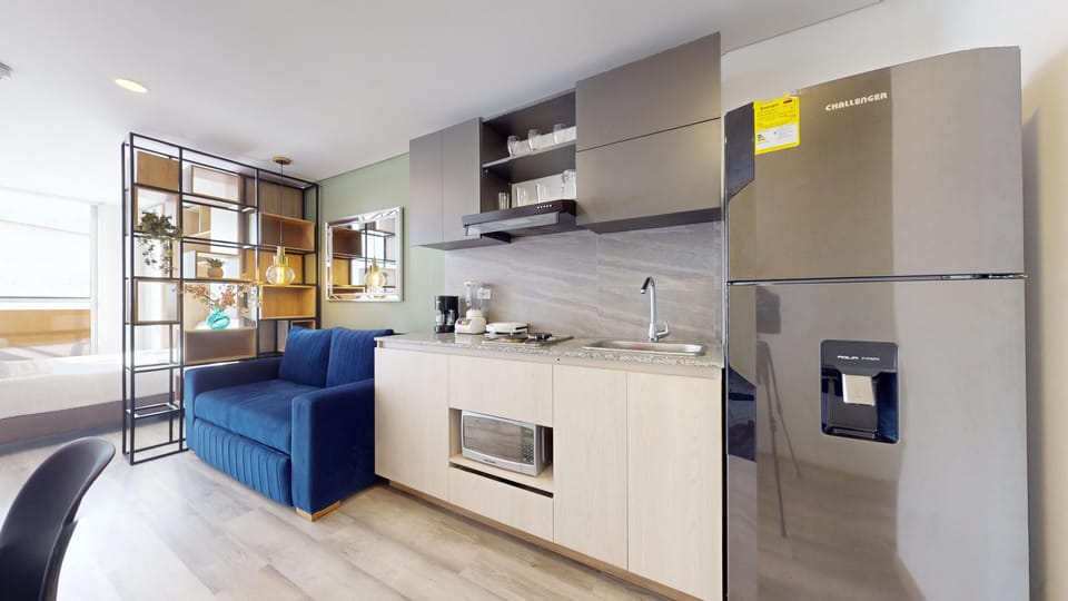 Full-size fridge, microwave, dishwasher, blender