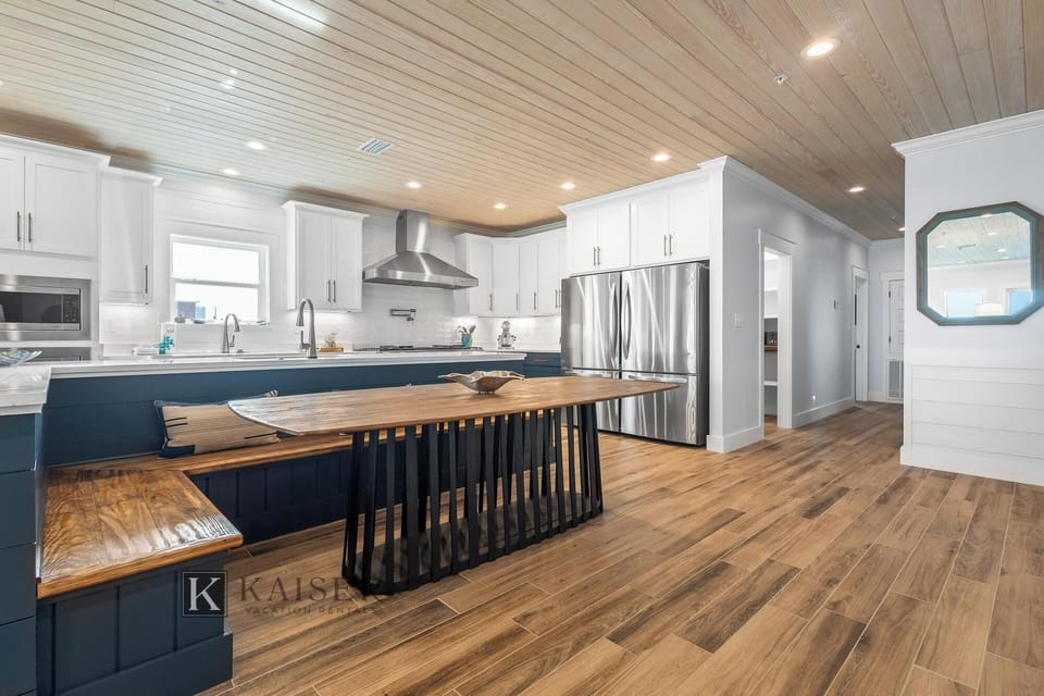 Breakfast Nook