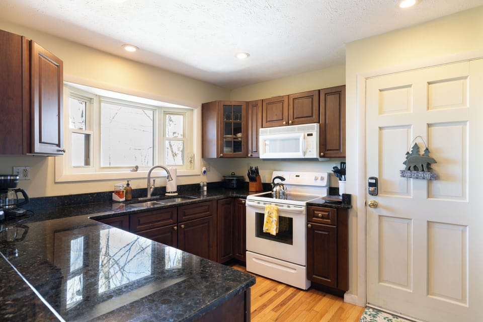 Easy meal prep in our fully equipped kitchen.