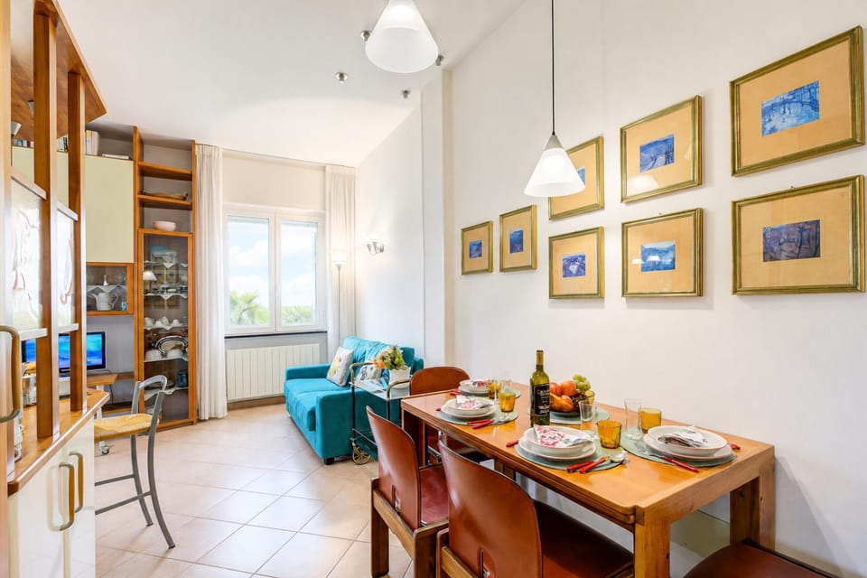 Family Apartment, 1 Bedroom, Balcony, Sea Facing (Gabri By The Sea with Balcony and) | Dining