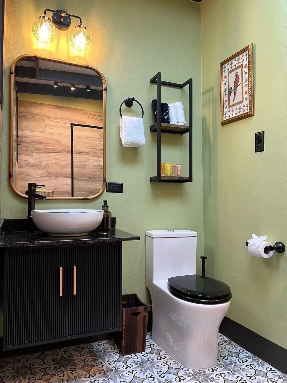Oasis Bungalow Bathroom 3