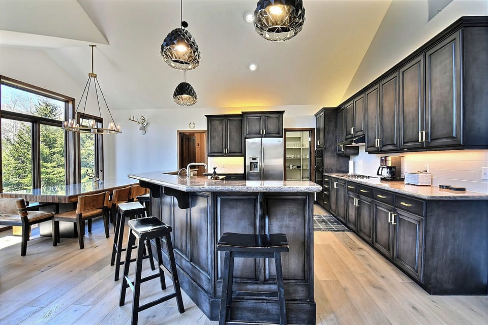Kitchen with Ample Dining Space.