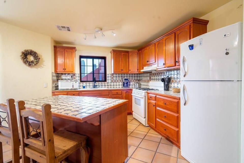 Full-size refrigerator in the kitchen of Casa Richy in El Dorado Ranch San Felipe Baja California MX — plenty of storage for your group.
