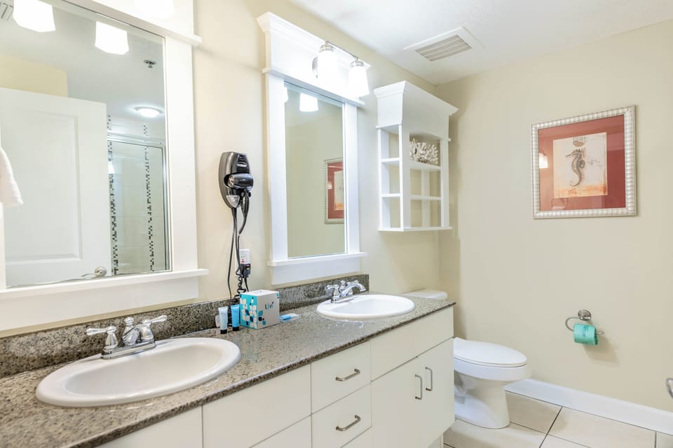 Main bathroom