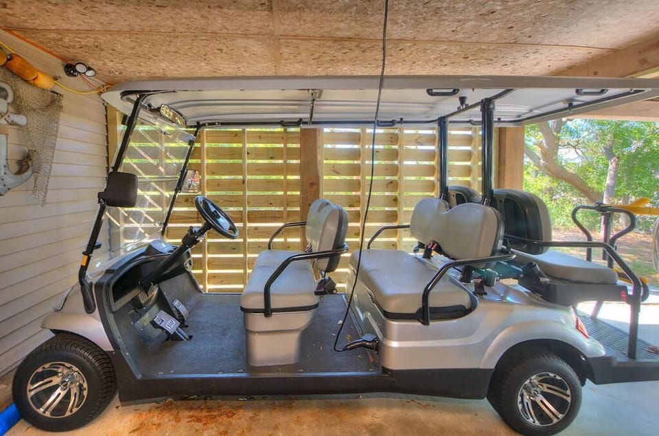 Golf Cart
GW 5.10.24