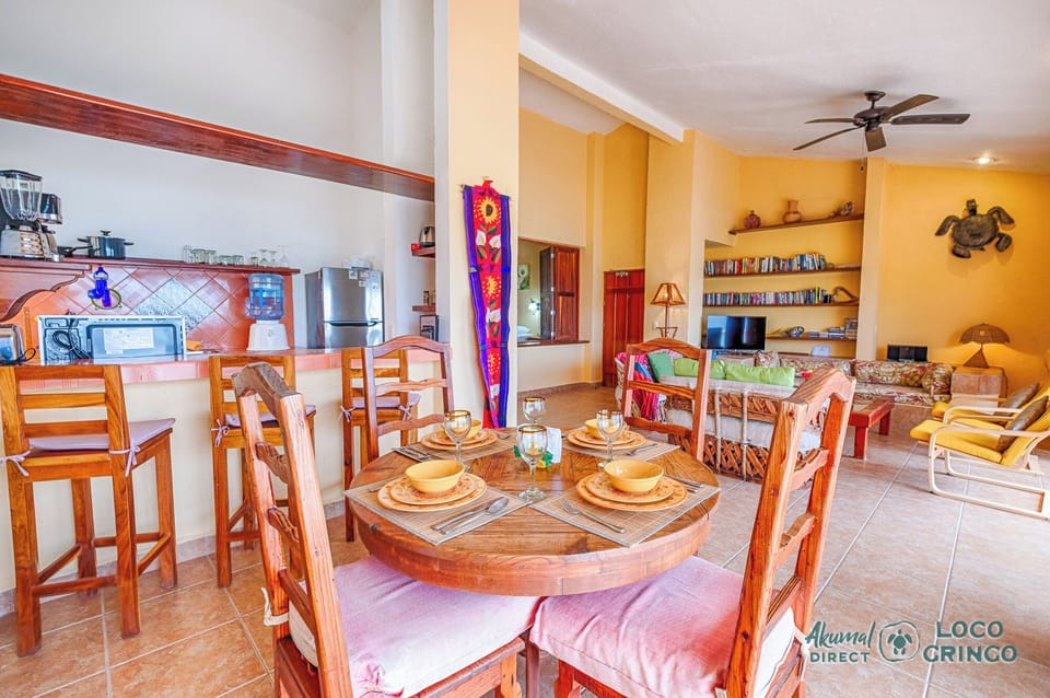 Bright and spacious condo design - La Mirage condos - beachfront residence on Half Moon Bay