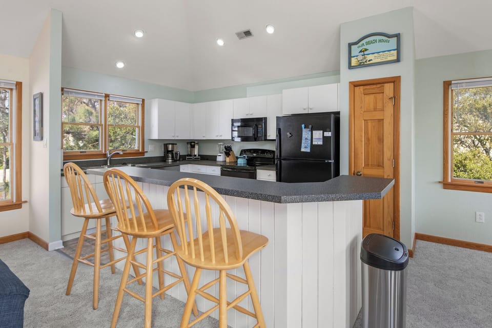 OSL09: Bayberry Breeze | Top Level Kitchen