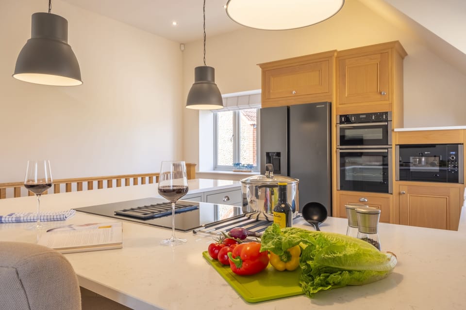 First floor: Exceptional kitchen facilities
