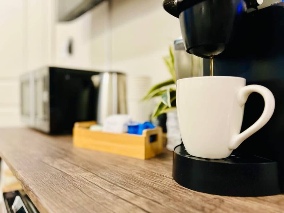Kitchenette/ Coffee Maker