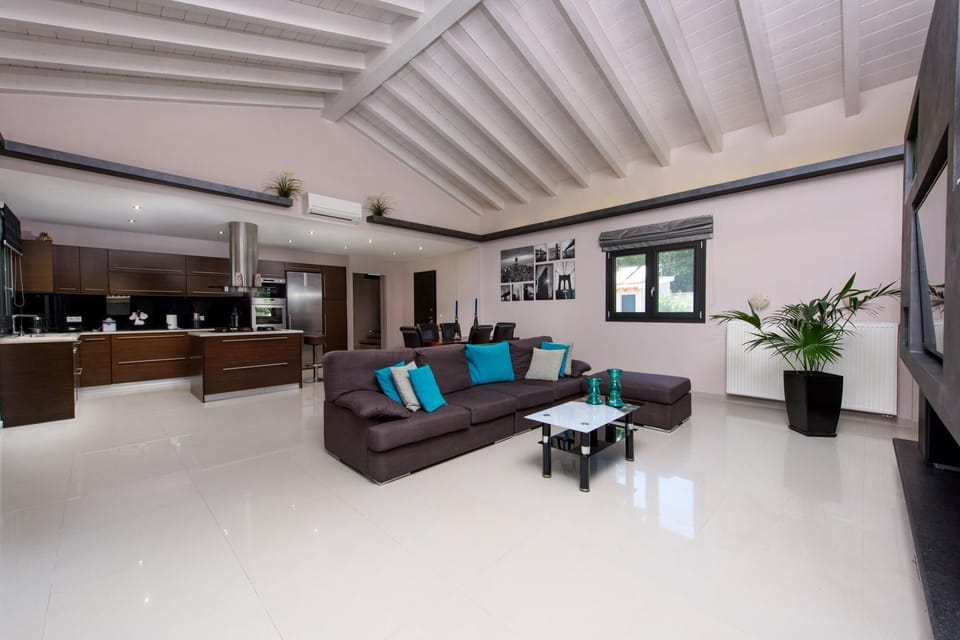 House, Accessible | 4 bedrooms, Internet