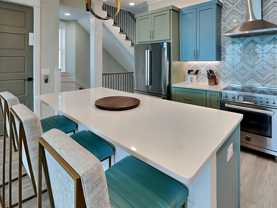 House, Multiple Beds, Pool Access, Ocean View (Breezy Beach) | Private kitchen | Coffee/tea maker