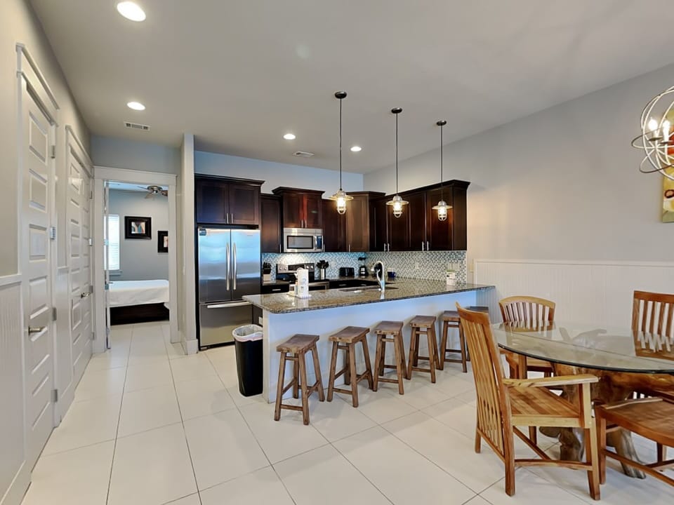 House, Multiple Beds, Pool Access, Pool View (Villa Del Carmen) | Dining